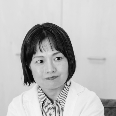 建築家中田啓予写真